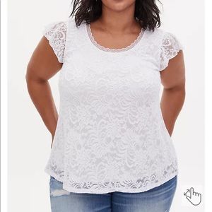 WHITE LACE CAP SLEEVE TOP